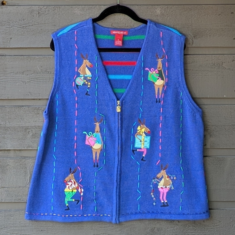 Merry & Bright Mischievous Reindeer Holiday Christmas Sweater Vest XL Colorful